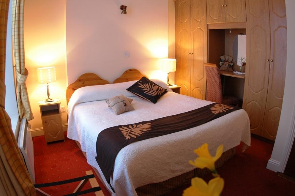 Garnish House Hotel Cork Room photo